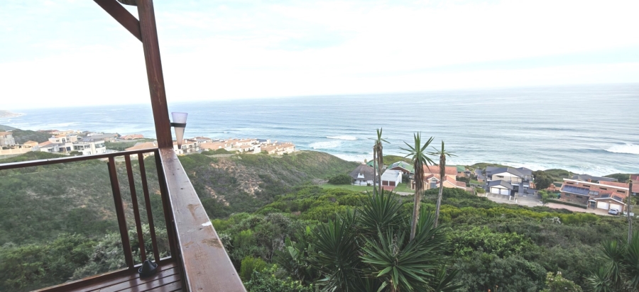 5 Bedroom Property for Sale in Dana Bay Western Cape